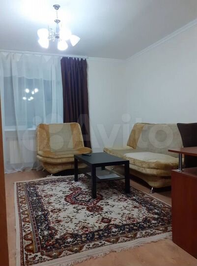 2-к. квартира, 54 м², 3/9 эт.