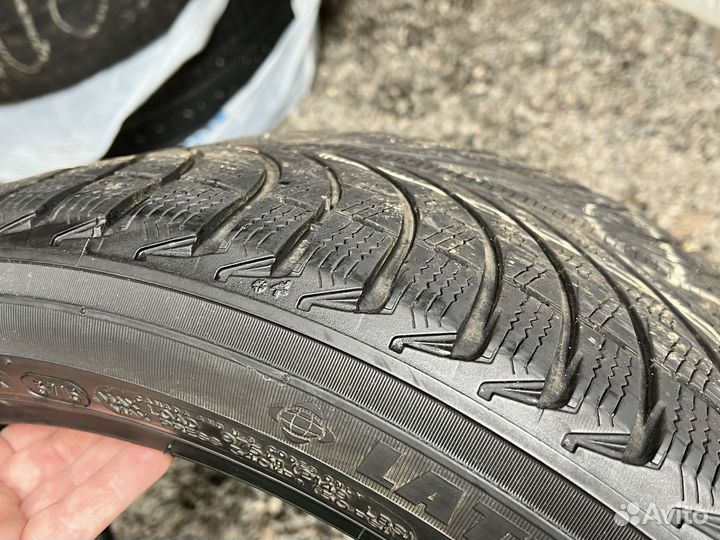 Michelin Latitude Alpin 265/40 R21 и 295/35 R21 107V