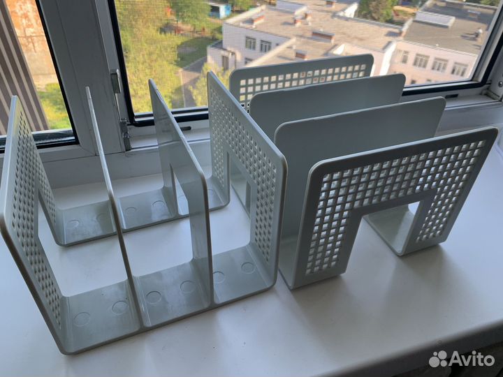 Подставка для книг