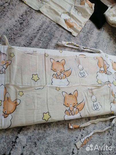 Бортики на детскую кроватку