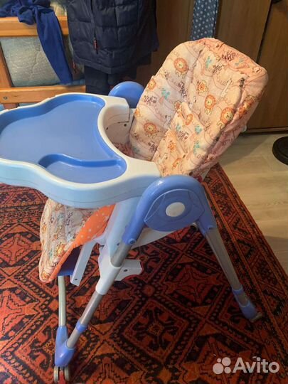 Стульчик для кормления