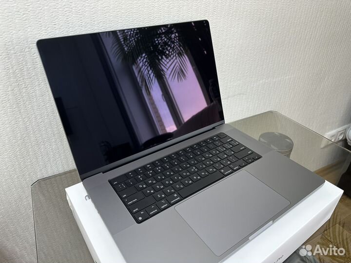 Ноутбук Apple MacBook Pro 16 M1Pro