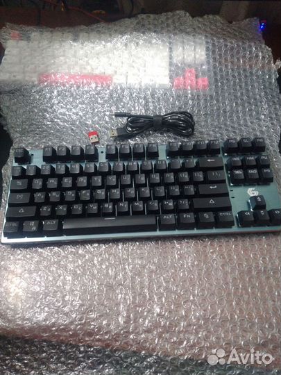 Беспроводная механическая клавиатура