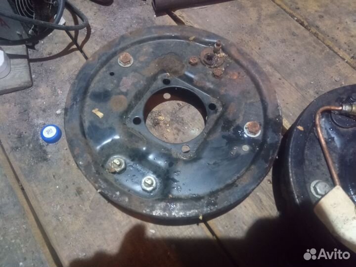 Тормозные калодки в зборе