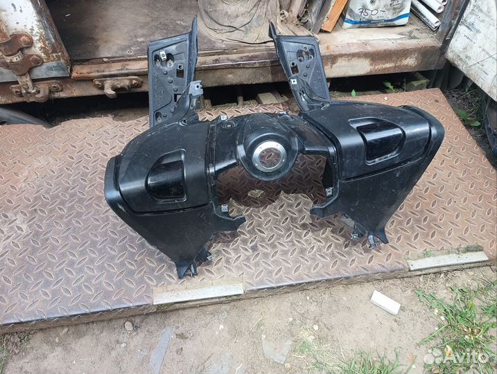 Пластик бордочки yamaha t max 500 3