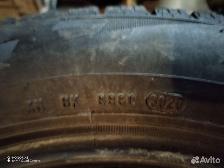Pirelli Ice Zero 205/55 R16