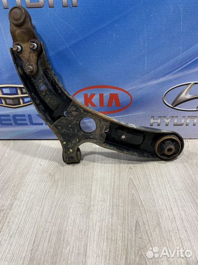 Рычаг подвески Kia ceed 2 JD Лев