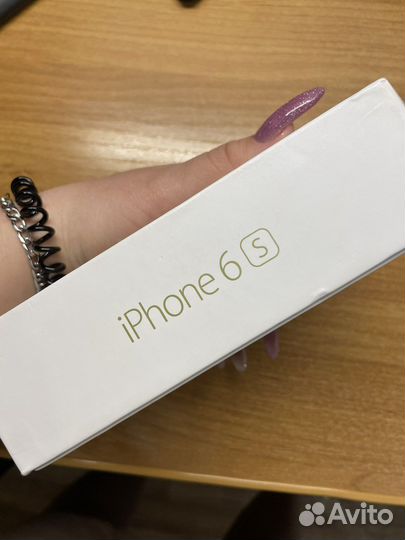 Коробка от iPhone 6s