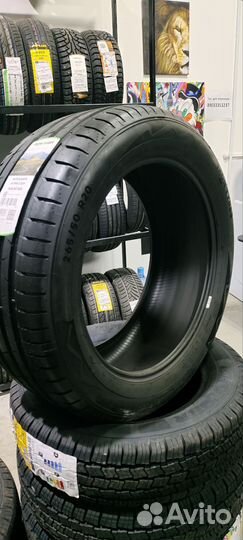 Ikon Tyres Autograph Ultra 2 SUV 265/50 R20 111W