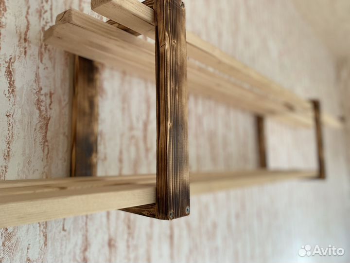Полка деревянная настенная