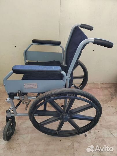 Инвалидная коляска новая