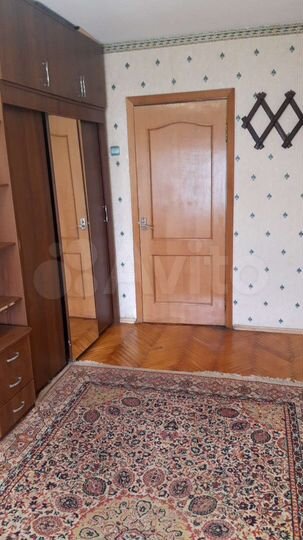 Комната 14 м² в 2-к., 8/9 эт.