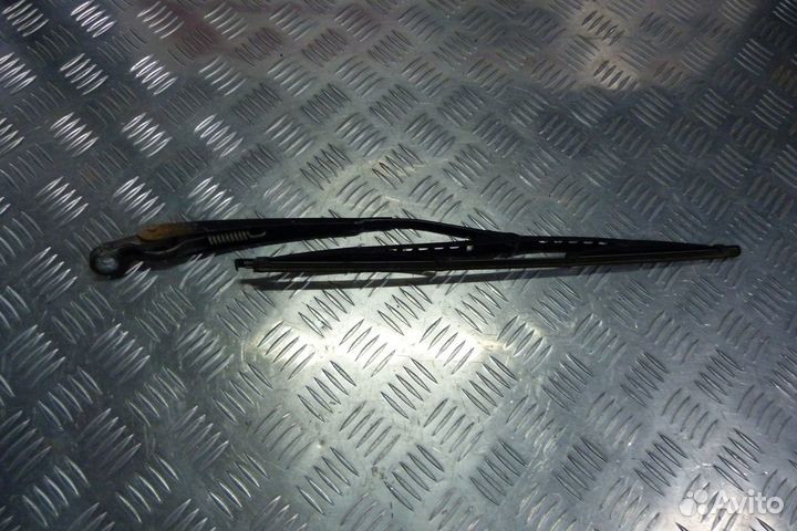 Поводок стеклоочистителя задний Volkswagen Sharan