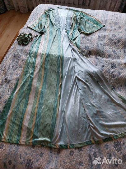 Халатик шелковый