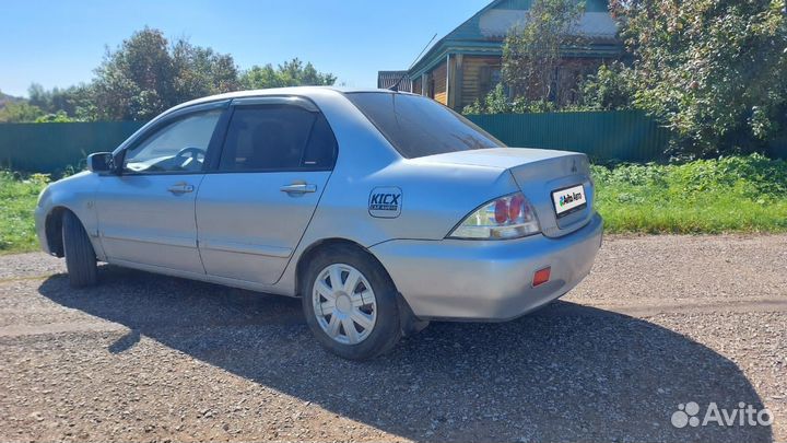 Mitsubishi Lancer 1.6 МТ, 2005, 250 000 км