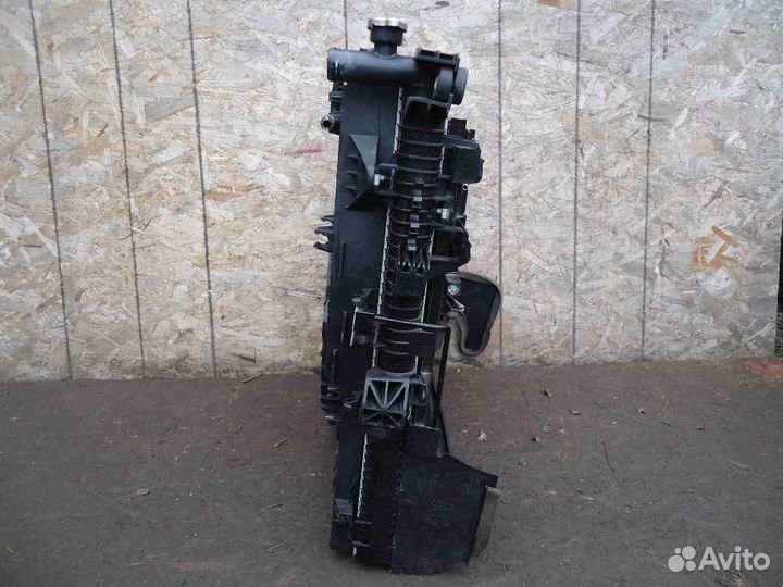 Радиатор основной Nissan Titan