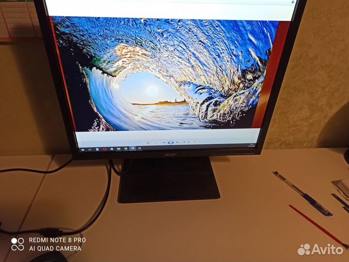 Монитор Acer V196Lb