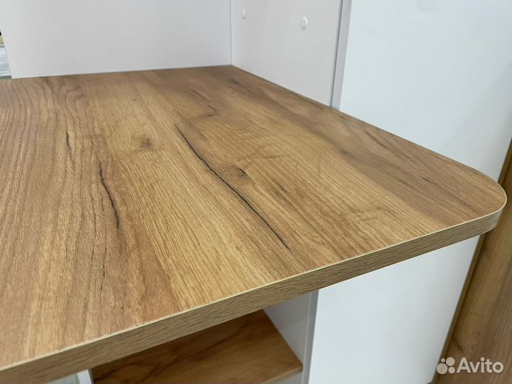 Стол для письма