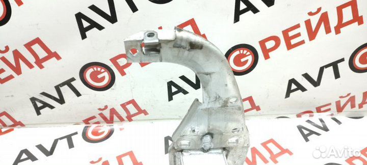 Усилитель бампера передний Audi A6 4G CGW