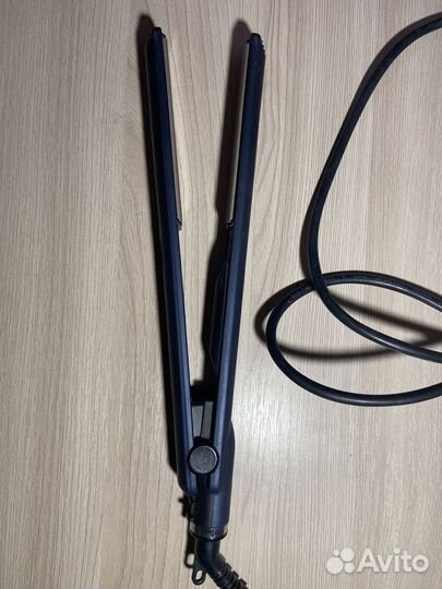 Выпрямитель для волос