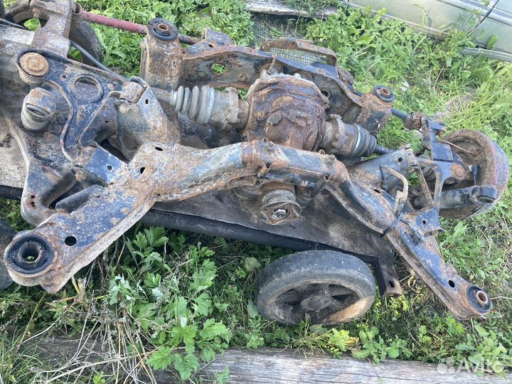 Задний мост nissan Серена ц23