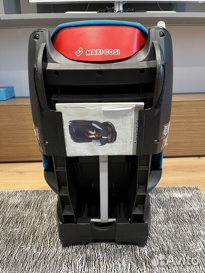 Детское автокресло maxi cosi toby