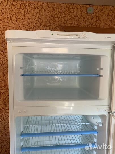 Продам холодильник бу Индезит