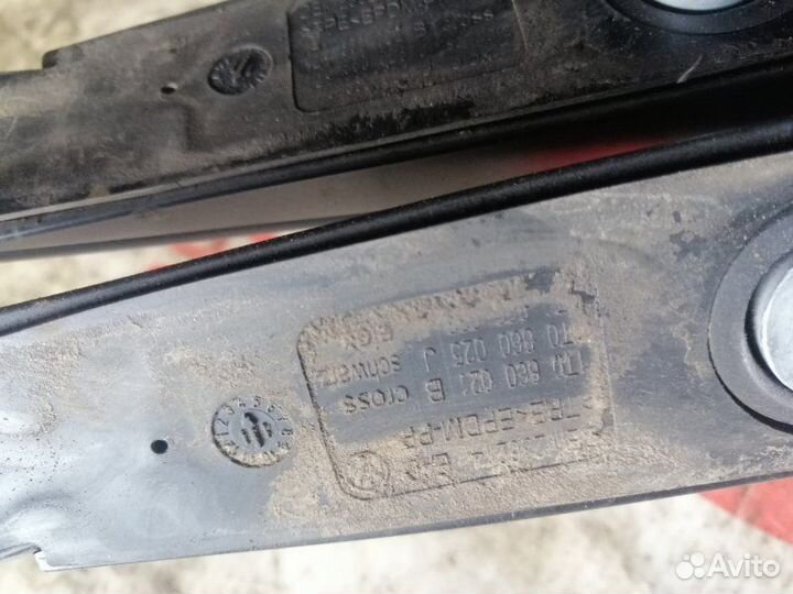 Комплект рейлингов на крышу Volkswagen Touran 1T