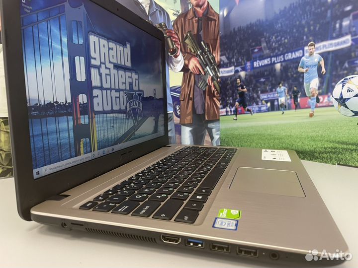 Игровой Ноутбук Asus 2 видеокарты/i3-7020/Full HD