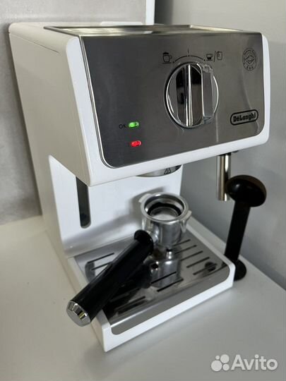 Кофеварка рожковая delonghi ecp 33.21