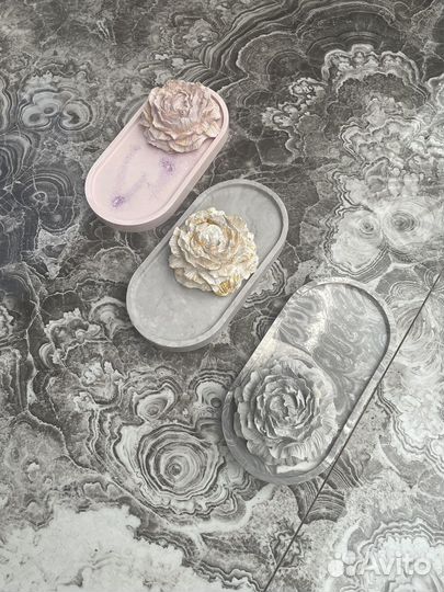 Поднос из гипса