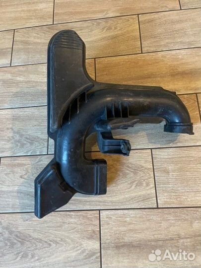 Резонатор воздушного фильтра Kia Rio 4 Fb С 2017