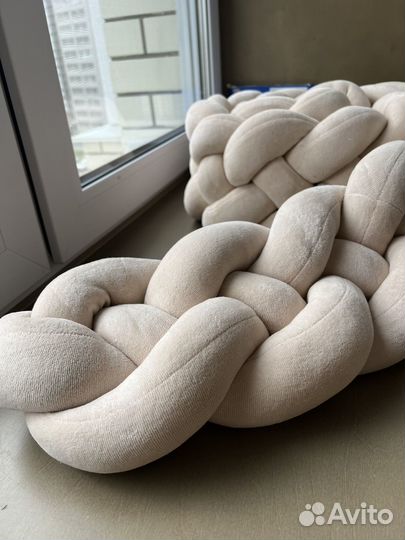 Бортик в кроватку