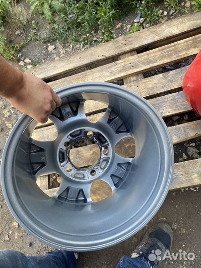 Оригинальные диски toyota land cruiser