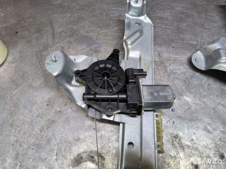 Рено duster 2 стеклоподьемник задний левый правый