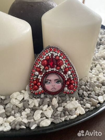 Брошь «Матрешка»