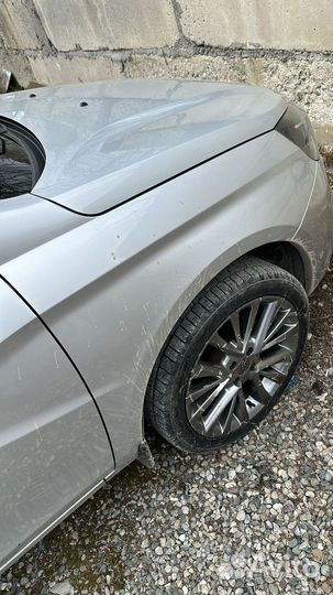 Крыло переднее правое LADA Веста