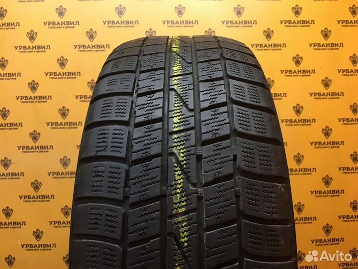 Hankook Winter I'Cept IZ W606 205/50 R17 89T