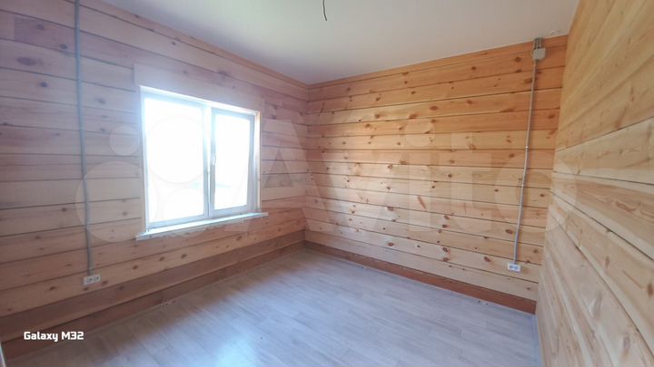 Дом 100 м² на участке 8 сот.