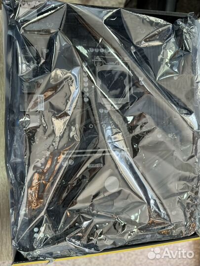 Материнская плата