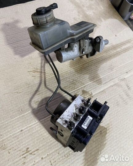 Блок абс в сборе с гтц приора, калина, гранта