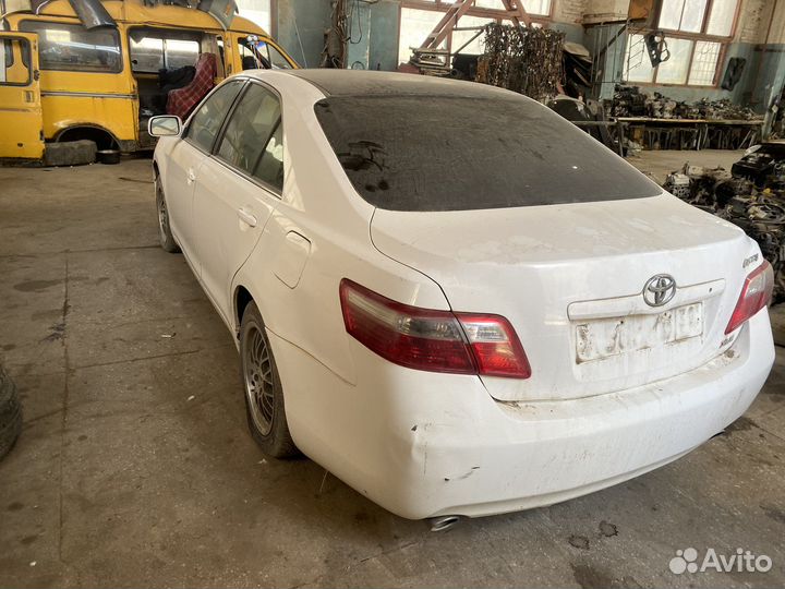 В полном разборе Toyota Camry xv40 2006год