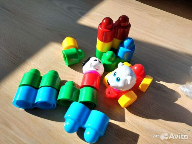 Развивающие игрушки для малыша