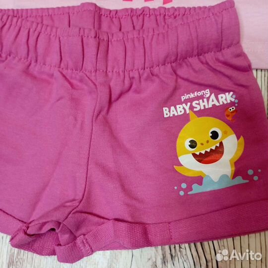 Одежда для девочек новая 74/80