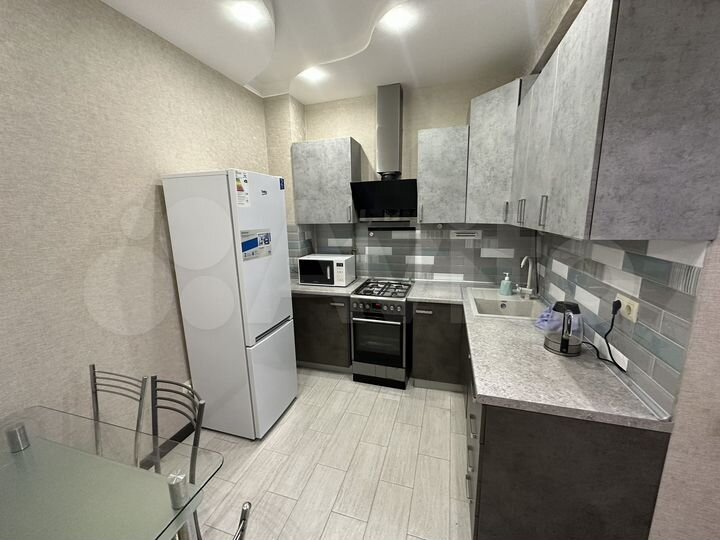 2-к. квартира, 43,2 м², 3/3 эт.