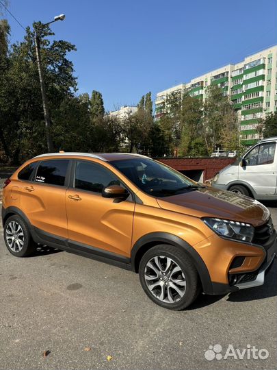 LADA XRAY Cross 1.8 МТ, 2018, 140 000 км