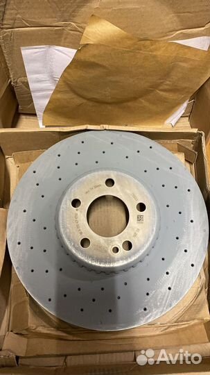 Тормозной диск перед MB W213 A0004218700 оригинал