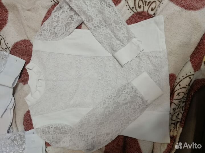 Блузки школьные и сарафан