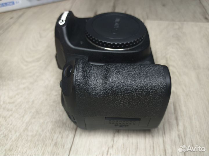 Зеркальный фотоаппарат canon 50d