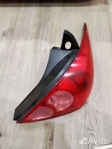 Задний фонарь Ниссан Тиида с11 правый